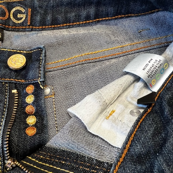 COOJI Low Rise  Stretch 5/6 Dark Wash 30’L  Flare Leg Embroidered Logo - Picture 3 of 6